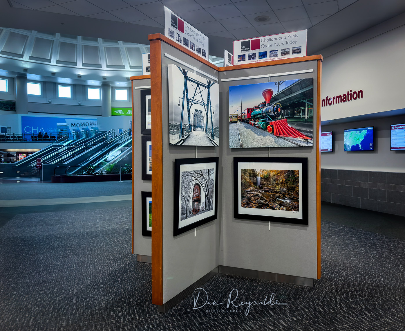 Chattanooga Airport Display by Dan Reynoolds